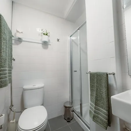 Douro Garden - Authentic Portuguese Hostel