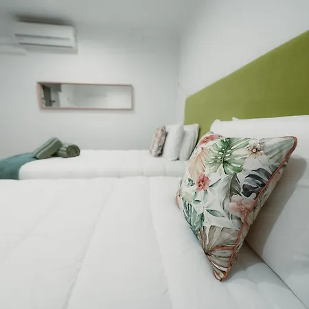 Douro Garden - Authentic Portuguese Hostel