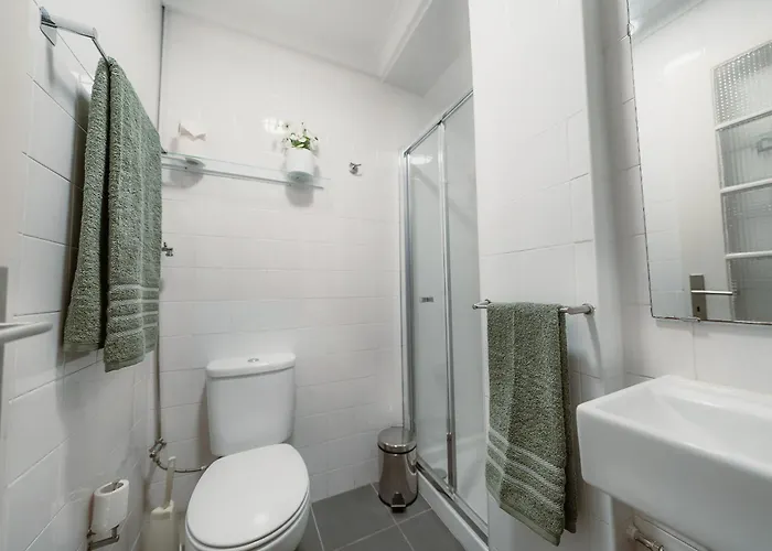 Douro Garden - Authentic Portuguese Hostel