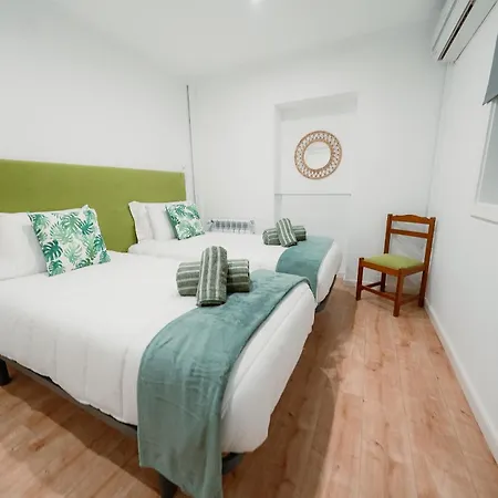 Douro Garden & Rooftop - Authentic Portuguese Hostel *